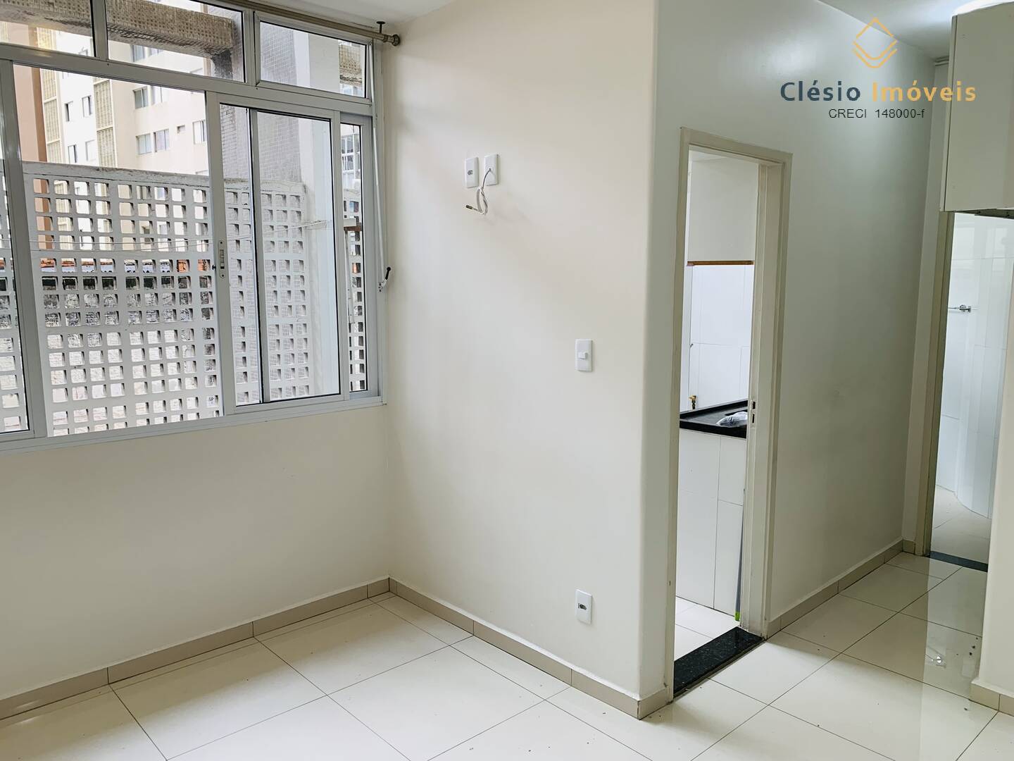 Imagem Studio com 1 Quarto para Alugar, 45 m²em República - São Paulo