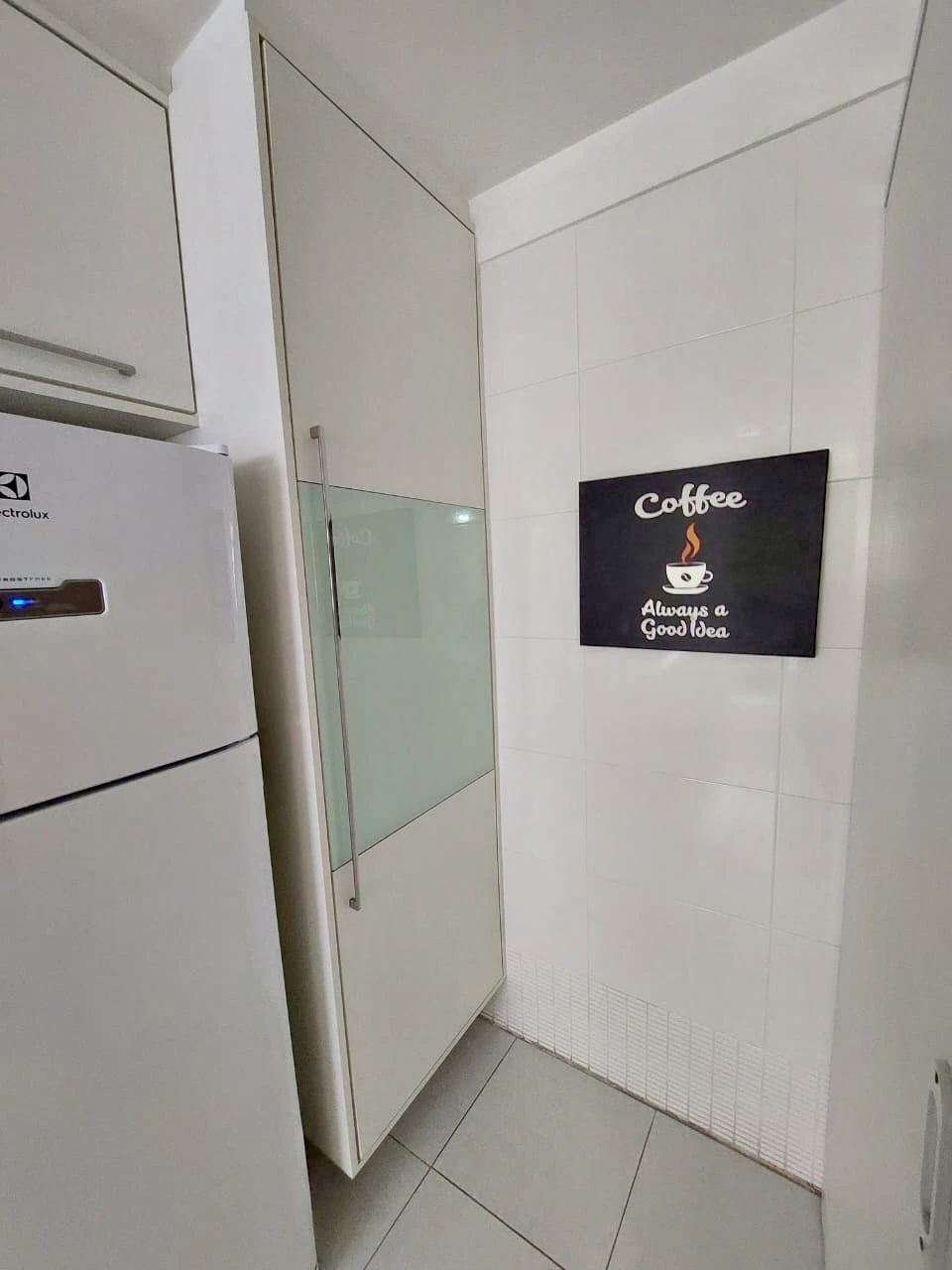 Imagem Apartamento com 2 Quartos à Venda, 74 m² em Itapuã - Vila Velha