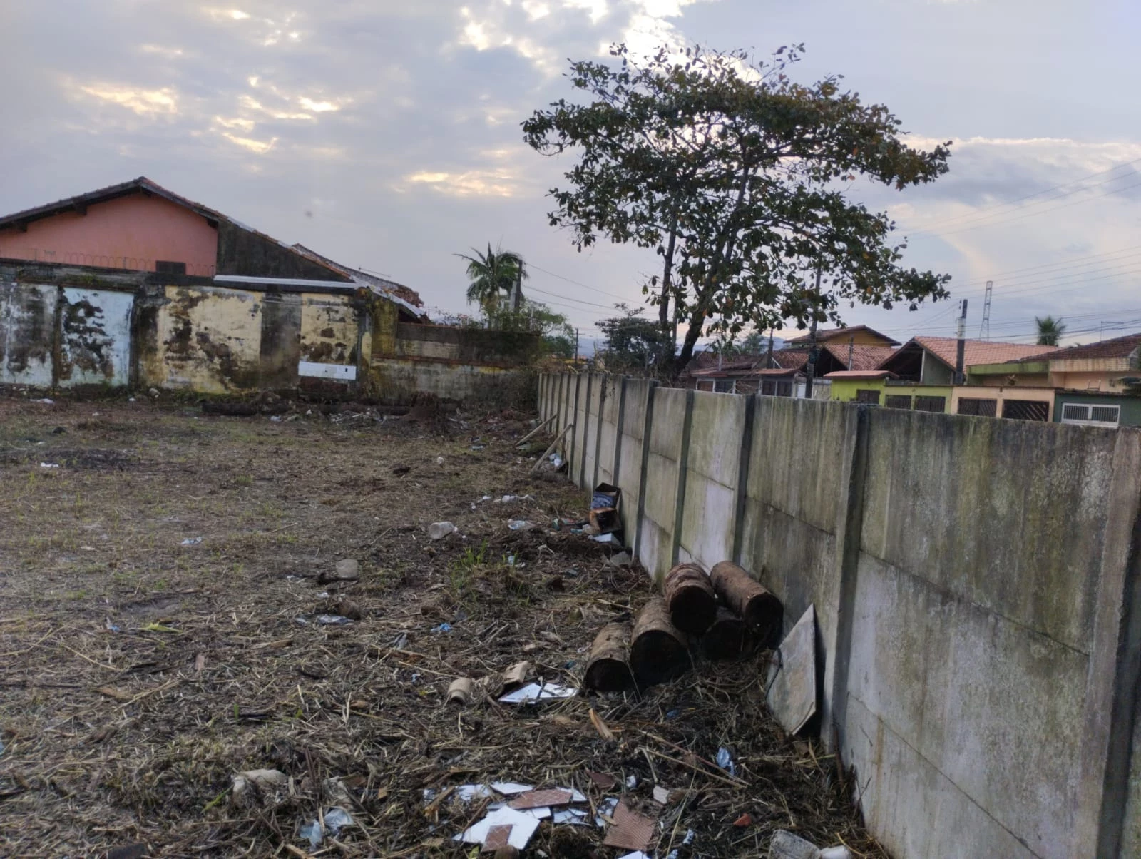 Imagem Terreno à Venda, 799 m² em Vila Atlântica - Mongaguá
