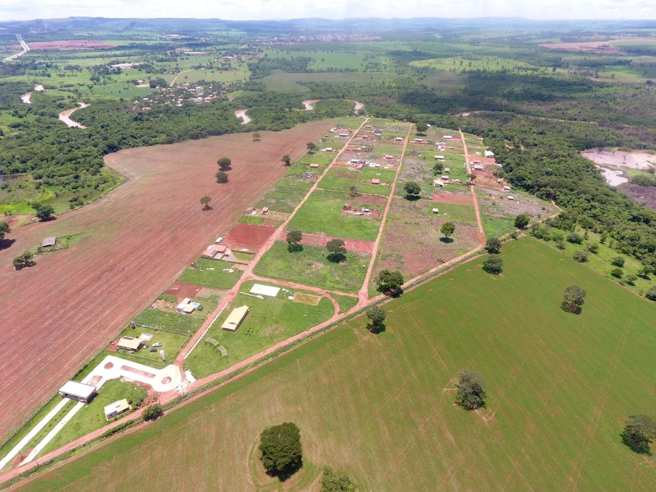 Imagem Terreno em Condomínio à Venda, 1000 m² em Varjão - Varjão