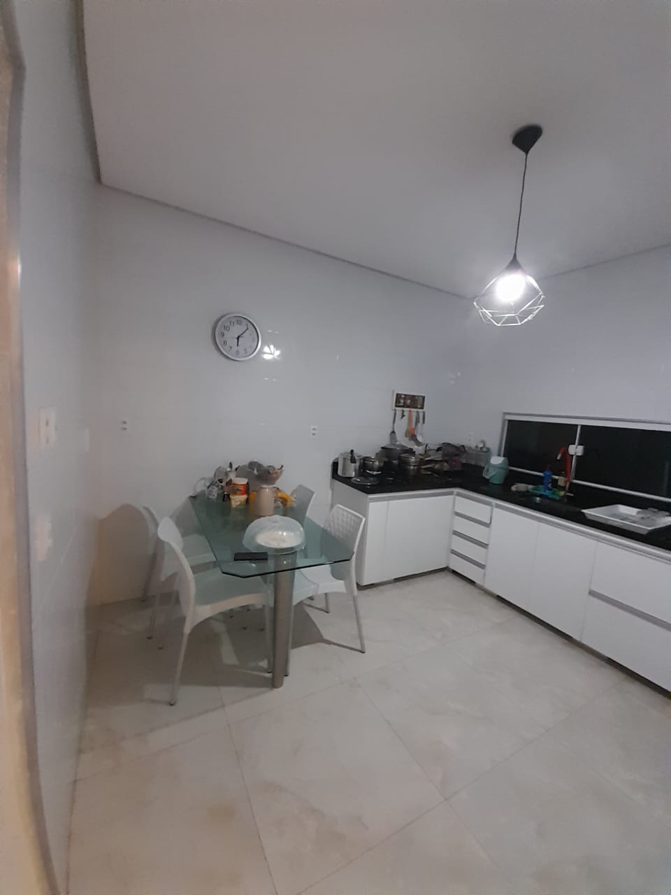 Imagem Casa com 3 Quartos à Venda, 230 m²em Maraponga - Fortaleza