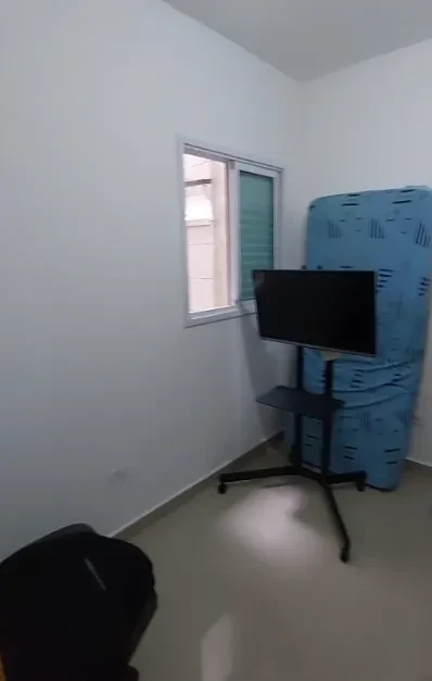 Imagem Apartamento com 2 Quartos à Venda, 47 m² em Pinheirinho - Santo André