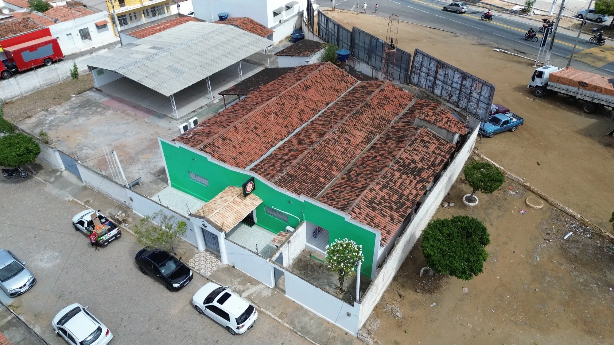 Foto do imóvel: Imóvel Comercial à Venda, 1323 metros em Santa Cruz - Santa Cruz