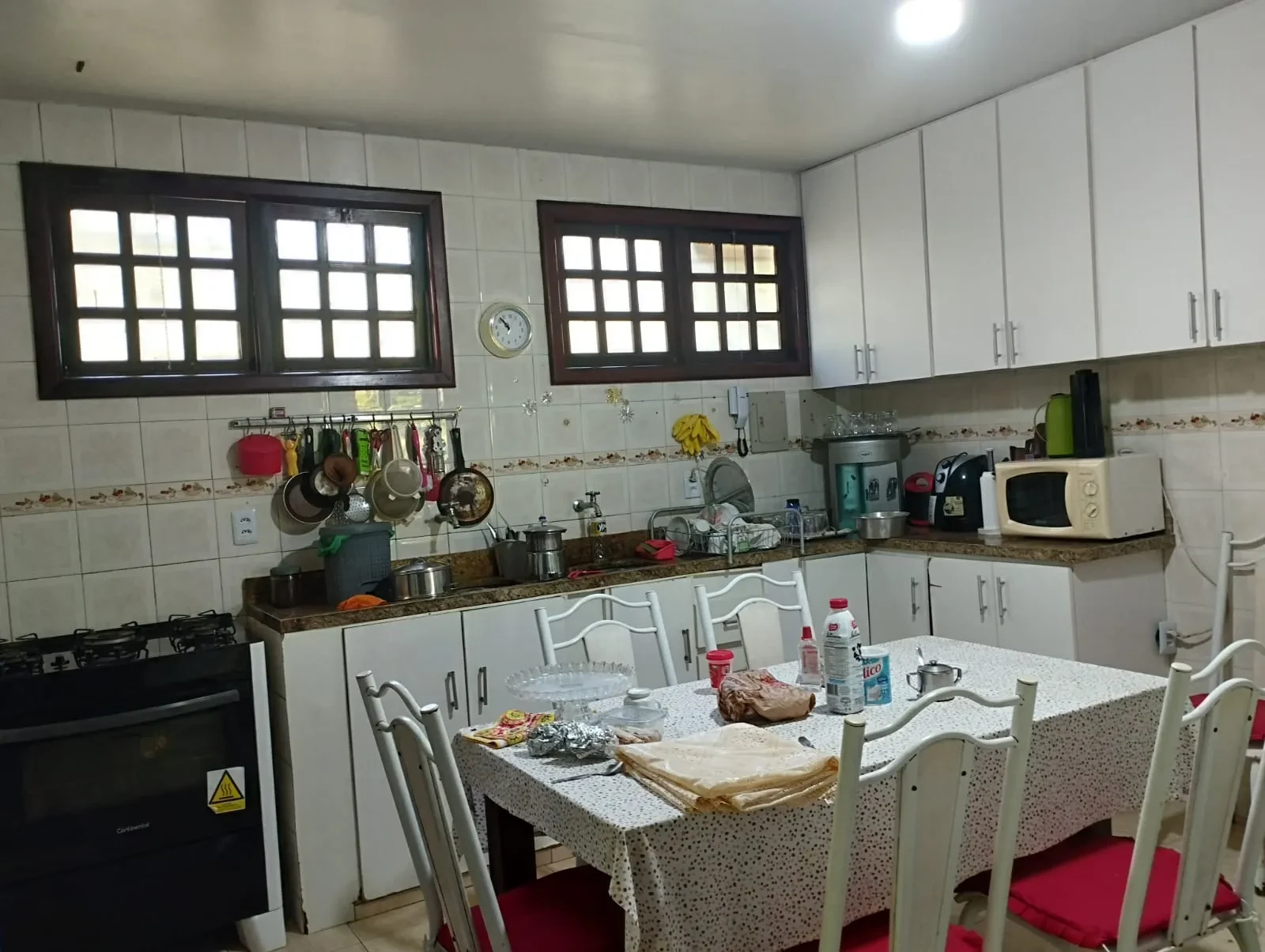 Imagem Casa com 4 Quartos à Venda, 395 metros em Busca Vida (Abrantes) - Camaçari