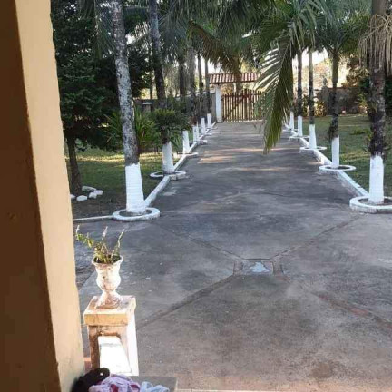 Imagem Chácara com 3 Quartos à Venda, 180 m² em Centro - Itirapina