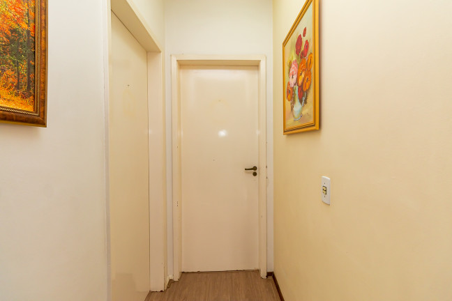 Imagem Casa com 3 Quartos à Venda, 182 m² em Bacacheri - Curitiba