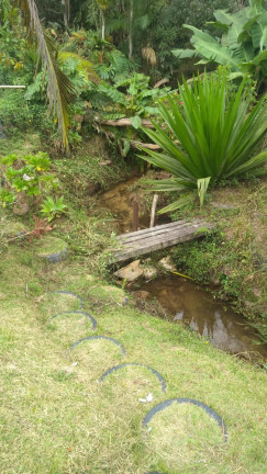 Imagem Chácara com 2 Quartos à Venda, 1.404 m² em Estrada Municipal Casqueiro - Biritiba-Mirim