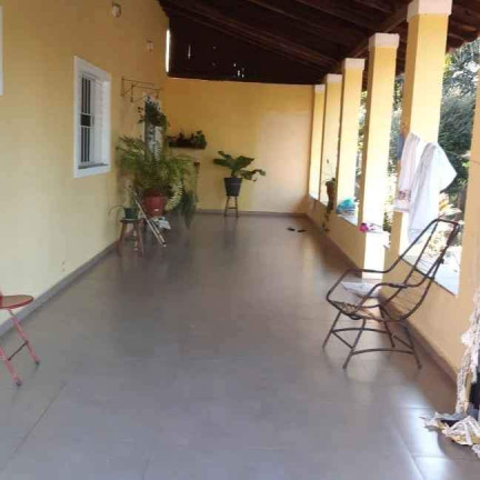 Imagem Chácara com 3 Quartos à Venda, 180 m² em Centro - Itirapina