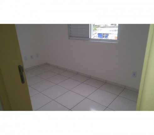 Imagem Apartamento com 2 Quartos à Venda, 60 m² em Operária Nova - Criciúma
