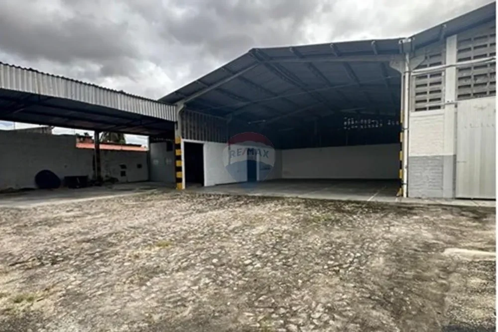 Imagem Galpão para Alugar, 1250 metros em Montese - Fortaleza