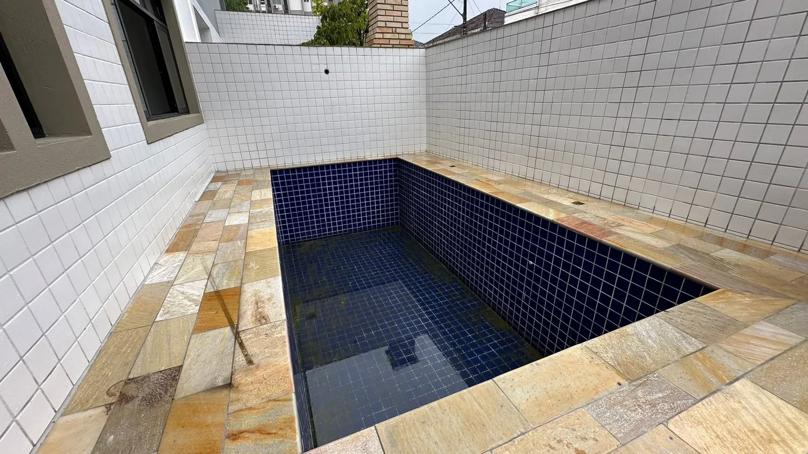 Sobrado com 3 Quartos à Venda, 140 metros em Vila Belmiro - Santos