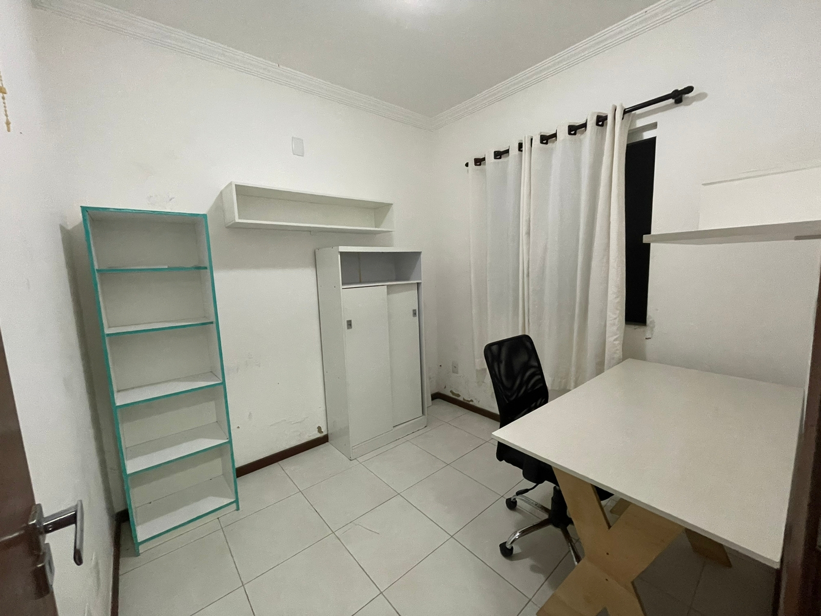 Imagem Casa com 4 Quartos para Alugar, 140 m² em Ipitanga - Lauro de Freitas