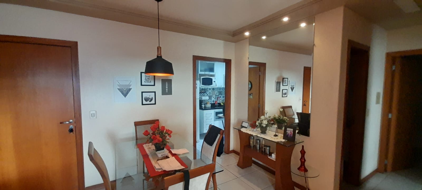 Imagem Apartamento com 2 Quartos à Venda, 80 m²em Jardim Camburi - Vitória