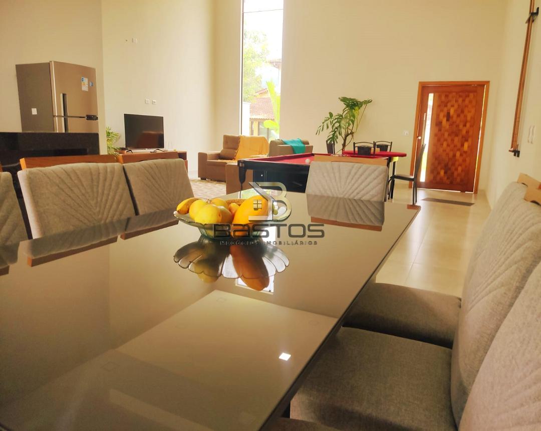 Foto do imóvel: Casa de Condomínio com 4 Quartos à Venda, 400 m² em Horto Florestal - Ubatuba