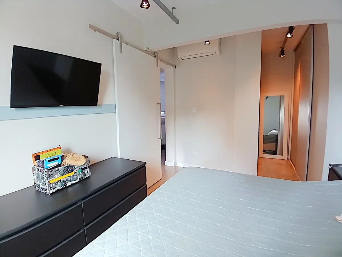 Imagem Apartamento com 2 Quartos à Venda, 70 m² em Vila Romana - São Paulo