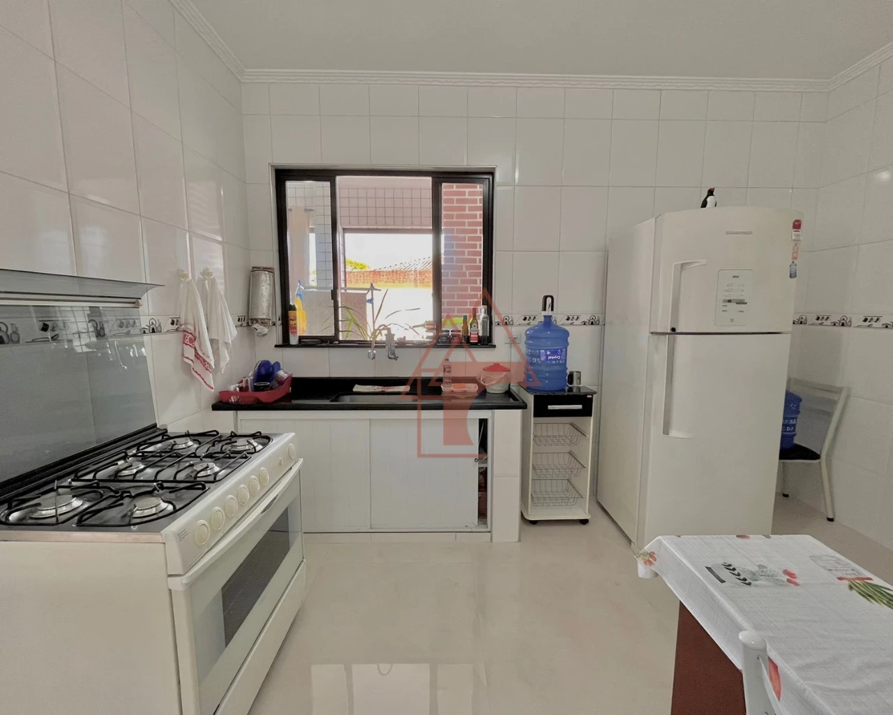 Imagem Casa com 4 Quartos à Venda, 129 m² em Vila Nova - Cubatão
