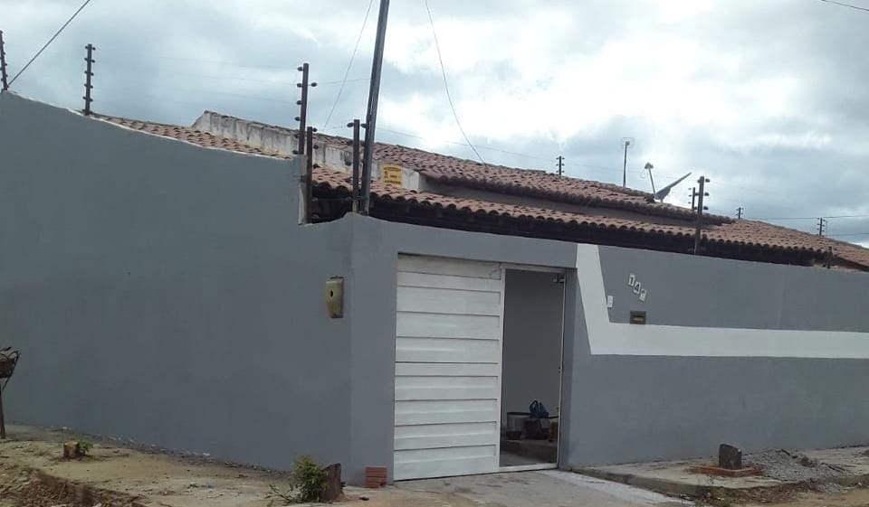 Casa com 3 Quartos à Venda, 160 m² em Dom Avelar - Petrolina