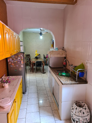 Casa de Vila com 2 Quartos à Venda,  em Cascadura - Rio de Janeiro