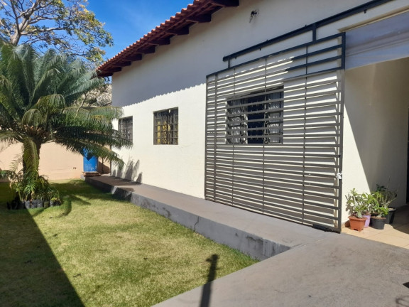 Imagem Casa com 3 Quartos à Venda, 170 m² em Setor Faiçalville - Goiânia