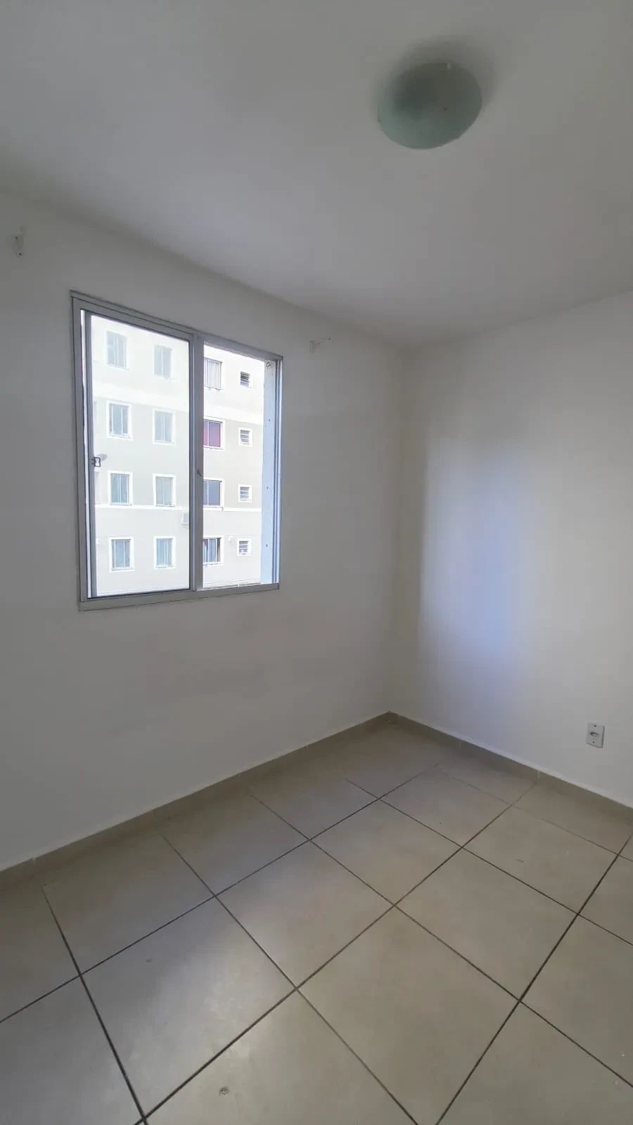 Imagem Apartamento com 2 Quartos para Alugar, 45 m² em Emaús - Parnamirim