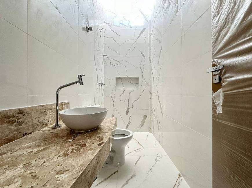 Foto do imóvel: Casa com 3 Quartos à Venda, 128 m² em Santa Mônica - Belo Horizonte