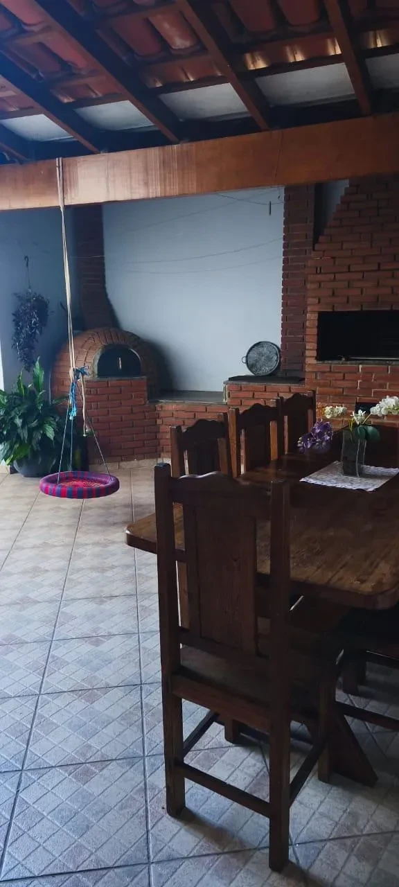 Imagem Casa com 2 Quartos à Venda, 125 m² em Santa Gertrudes - Jundiaí