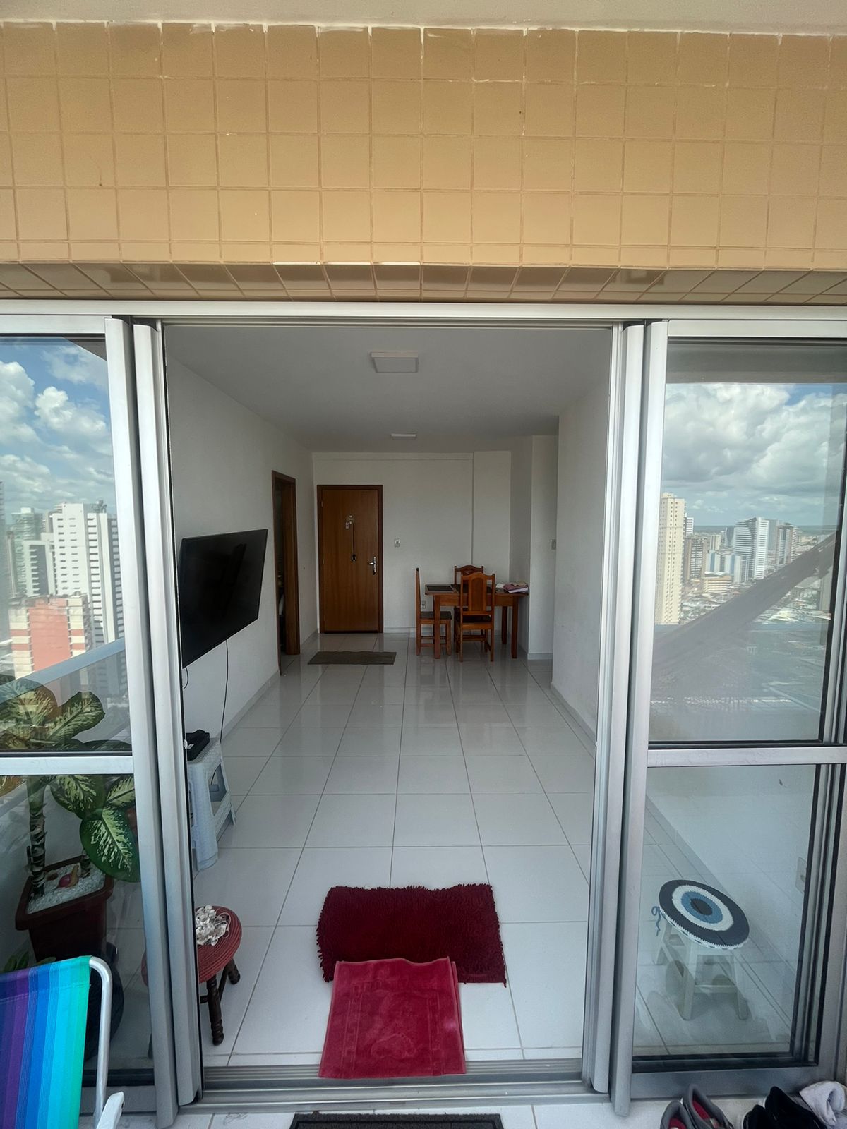 Imagem Apartamento com 2 Quartos à Venda, 77 m²em Umarizal - Belém