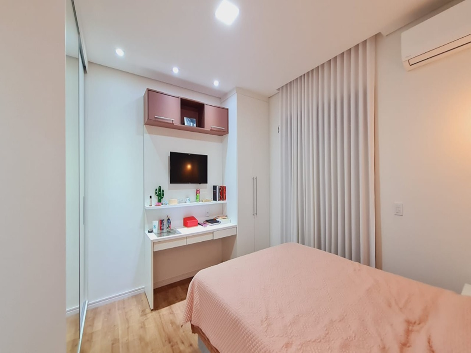 Imagem Casa de Condomínio com 4 Quartos à Venda, 275 m² em Jardim Carolina - Jundiaí