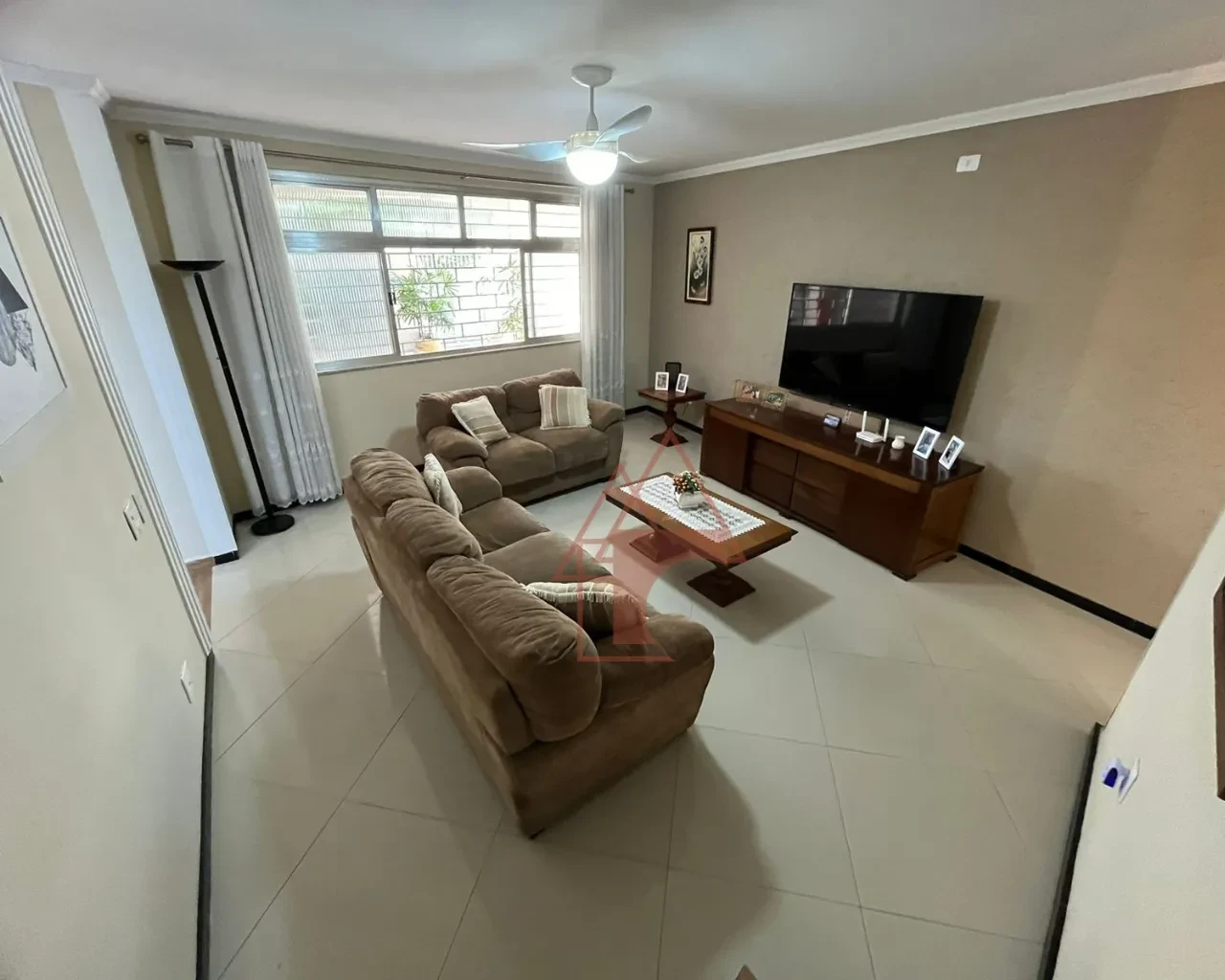 Imagem Sobrado com 3 Quartos à Venda, 156 m² em Aparecida - Santos