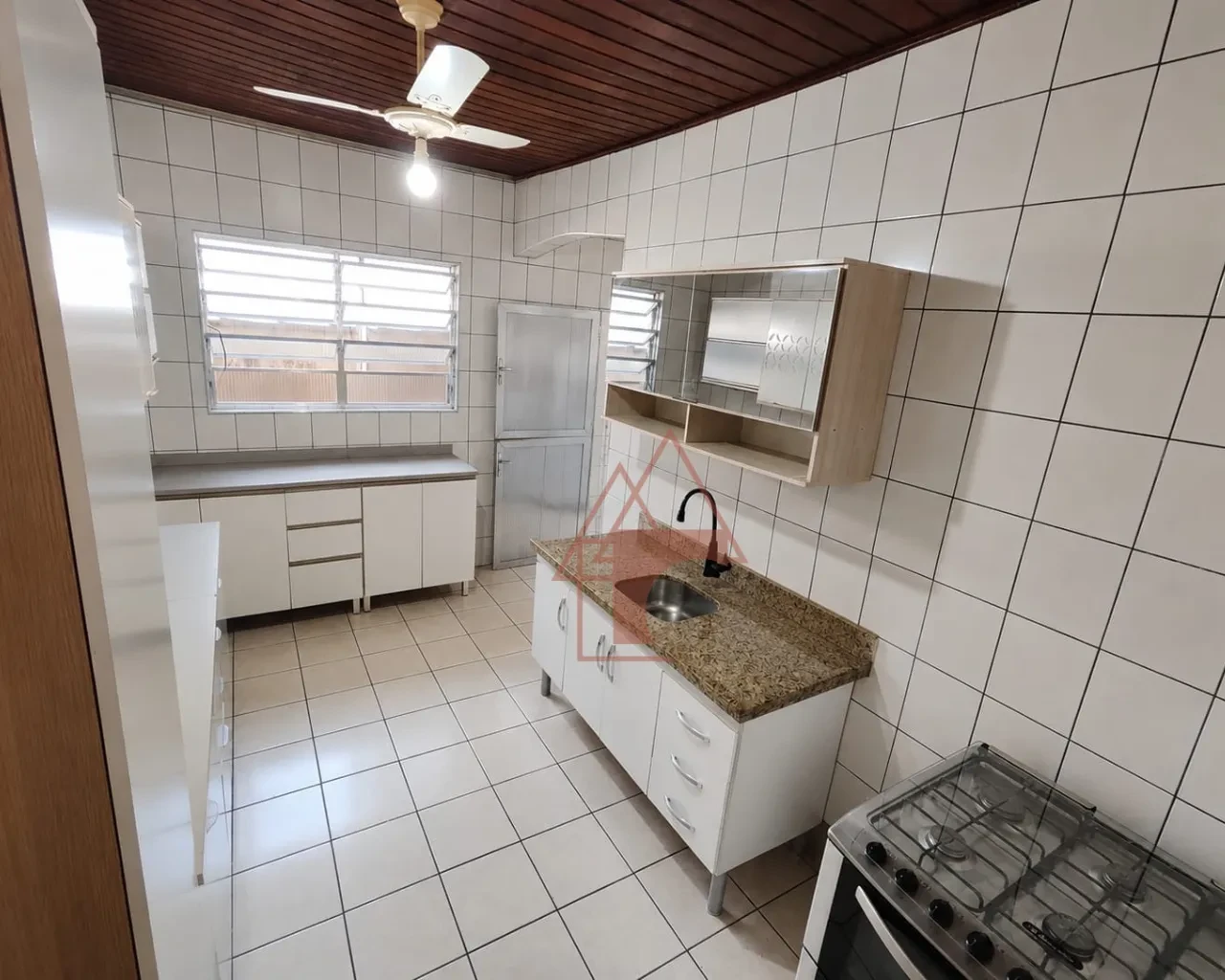 Imagem Casa com 1 Quarto à Venda, 64 m² em Vila Nova - Cubatão
