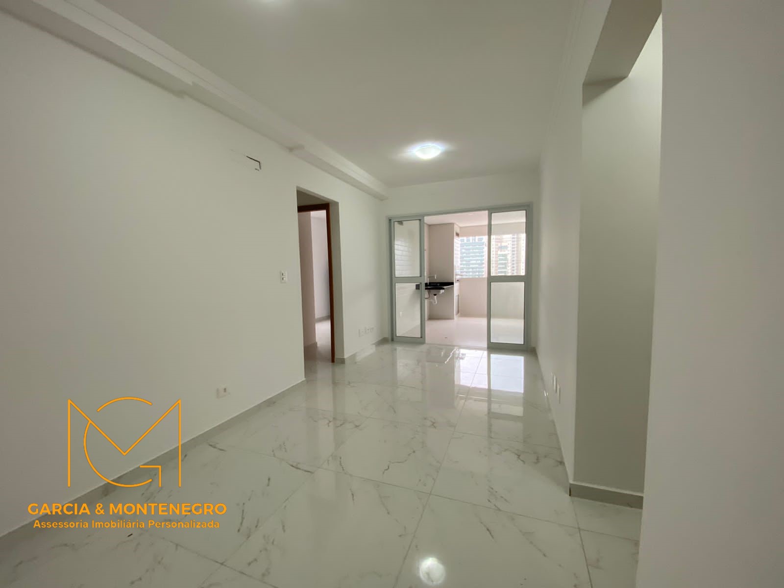Imagem Apartamento com 2 Quartos para Alugar, 69 m²em Boqueirão - Santos