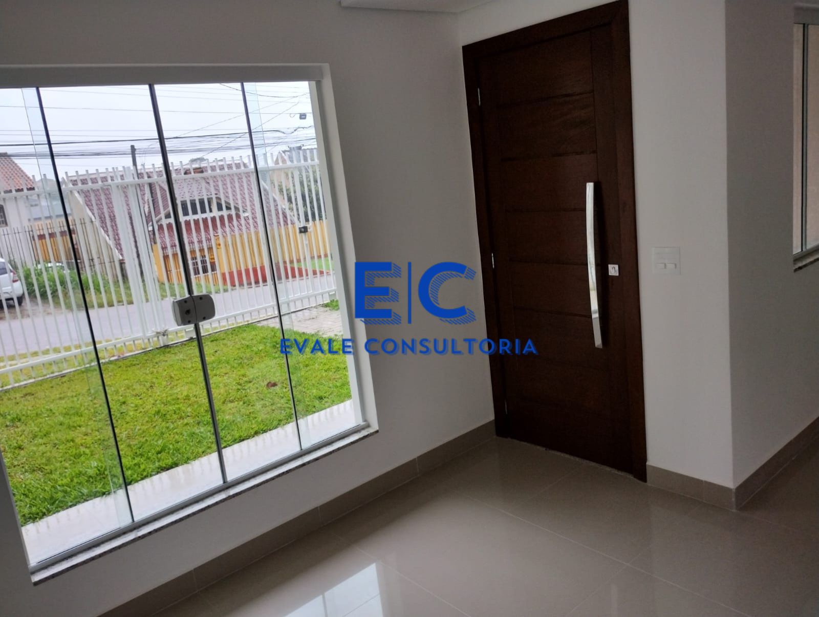 Imagem Sobrado com 3 Quartos à Venda, 93 m²em Bairro Alto - Curitiba