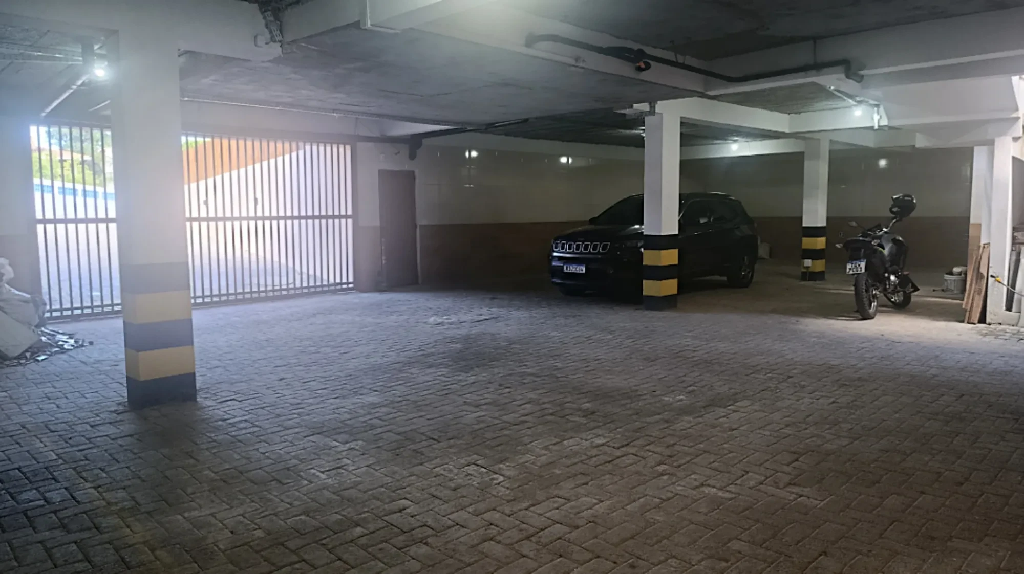 Imagem Apartamento com 2 Quartos à Venda, 75 metros em Imbassaí - Mata de São João