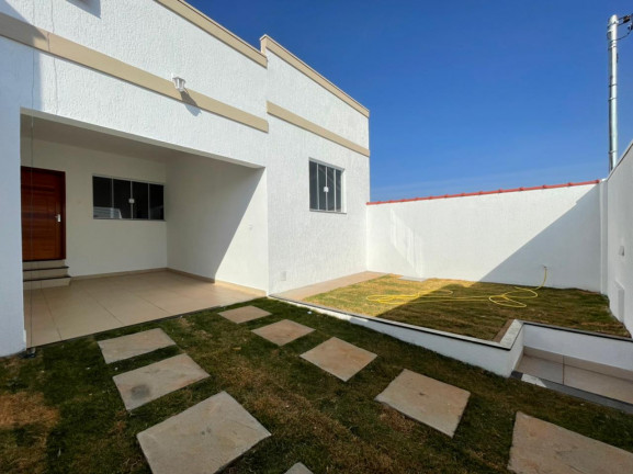 Casa com 3 Quartos à Venda, 132 m² em Jardim Alvorada - Alfenas