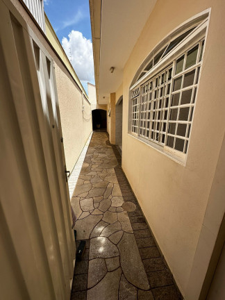Imagem Casa com 3 Quartos à Venda, 189 m² em Planalto - Araçatuba
