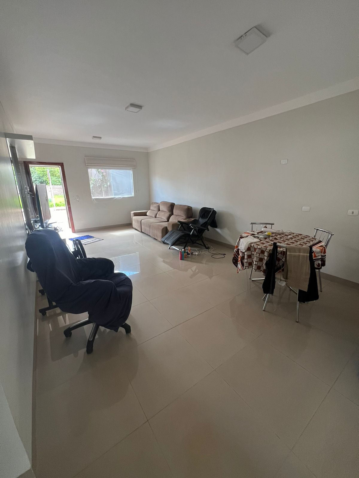 Imagem Casa com 2 Quartos à Venda, 62 m²em Parque Residencial Rita Vieira - Campo Grande