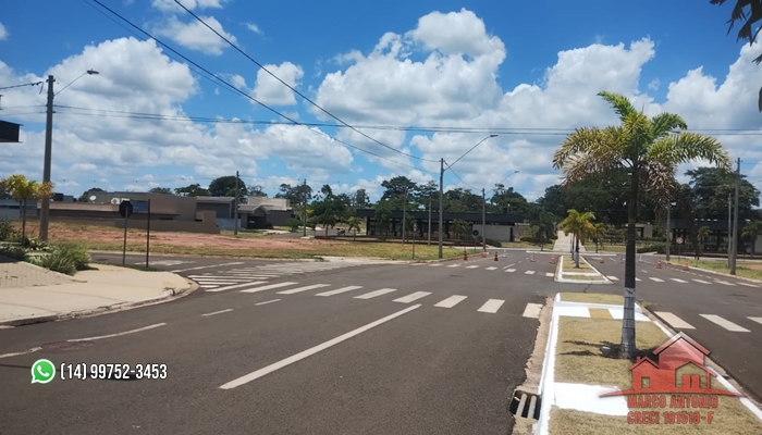 Imagem Terreno em Condomínio à Venda, 300 m² em RESIDENCIAL VILA DE LEÓN 1 - PIRATININGA