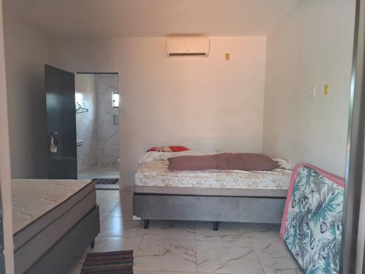 Imagem Casa de Condomínio com 4 Quartos à Venda, 300 m² em Varjão - Varjão