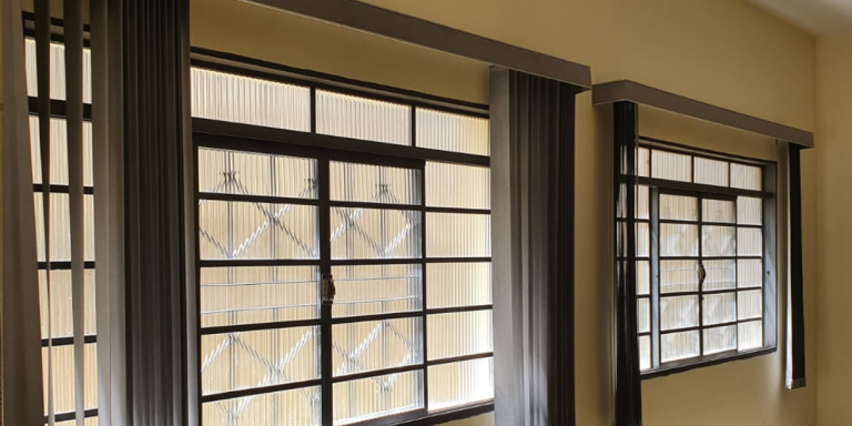 Imagem Casa com 3 Quartos à Venda, 306 m² em Vila Canevari - Cruzeiro