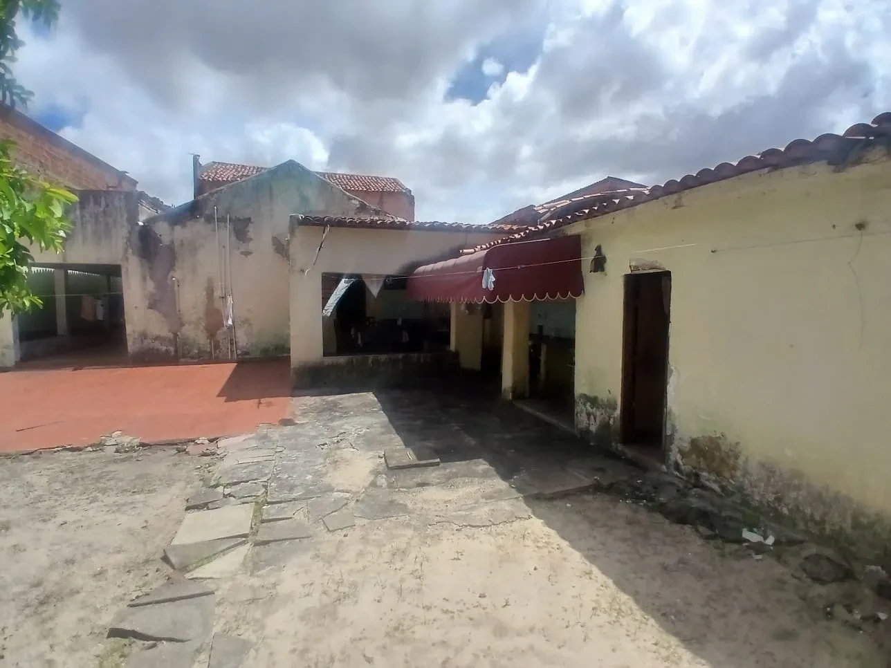 Imagem Casa com 5 Quartos à Venda, 492 m² em Jacarecanga - Fortaleza