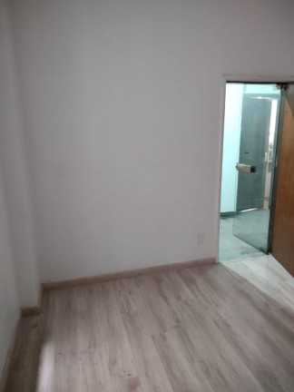 Sala Comercial à Venda, 26 m² em Centro - Niterói