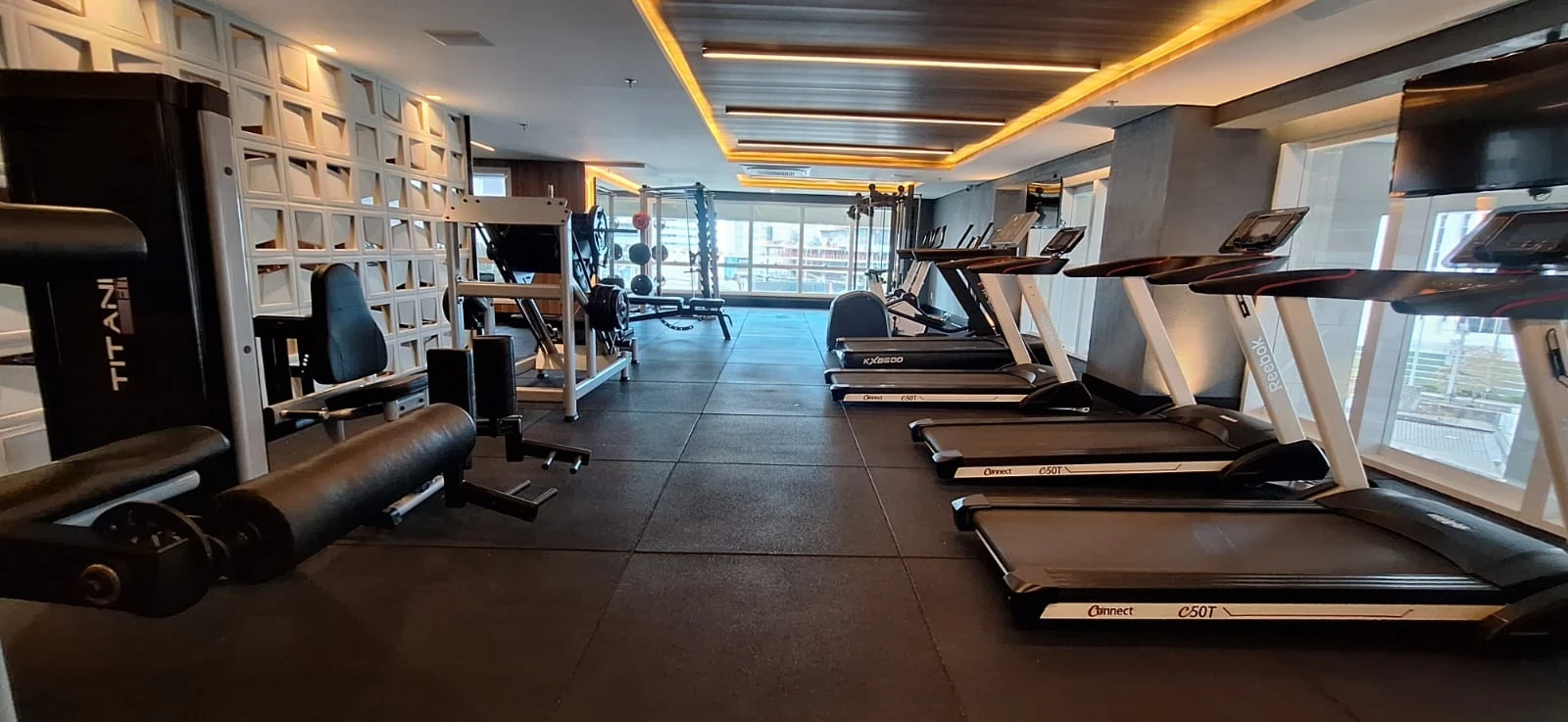 Foto do imóvel: Apartamento com 4 Quartos à Venda, 229 m² em Meireles - Fortaleza