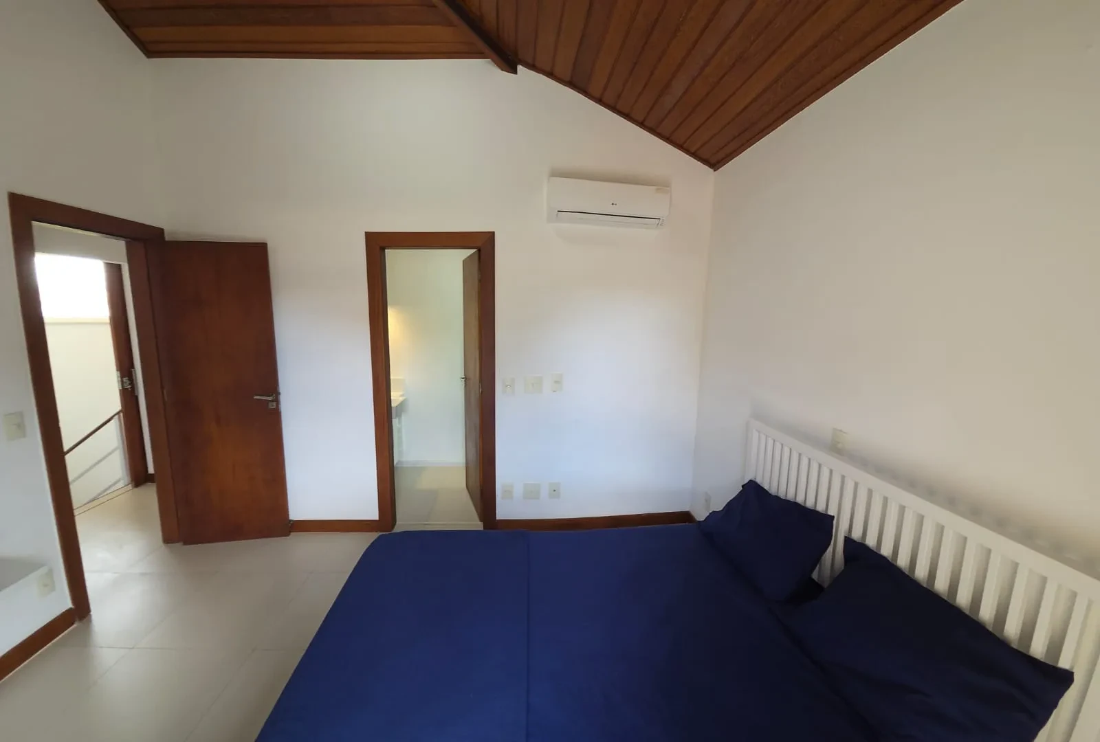 Imagem Casa de Condomínio com 4 Quartos à Venda, 210 m² em Manguinhos - Armação dos Búzios