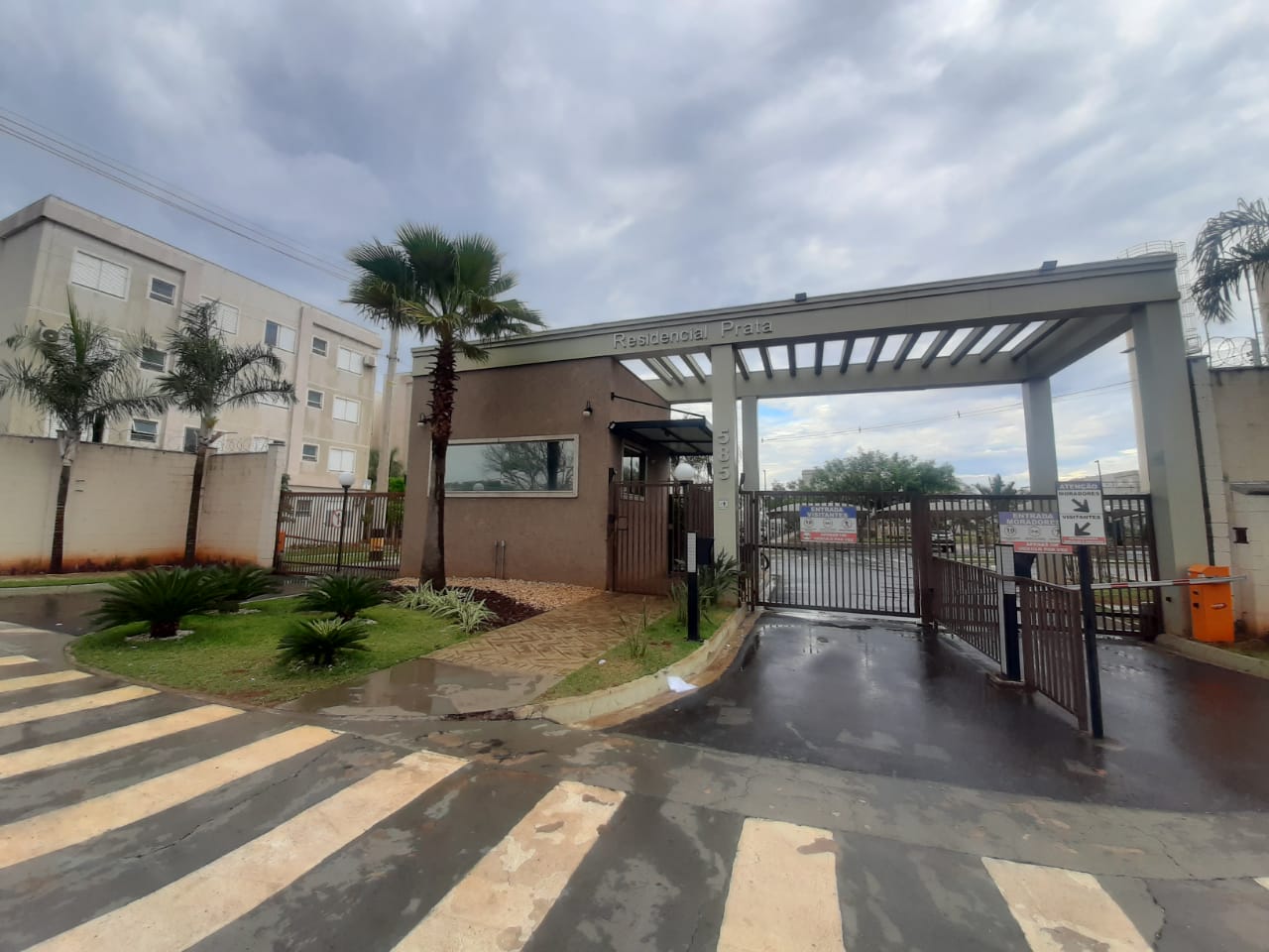 Apartamento com 2 Quartos para Alugar, 42 m²em Jardim Ouro Branco - Ribeirão Preto