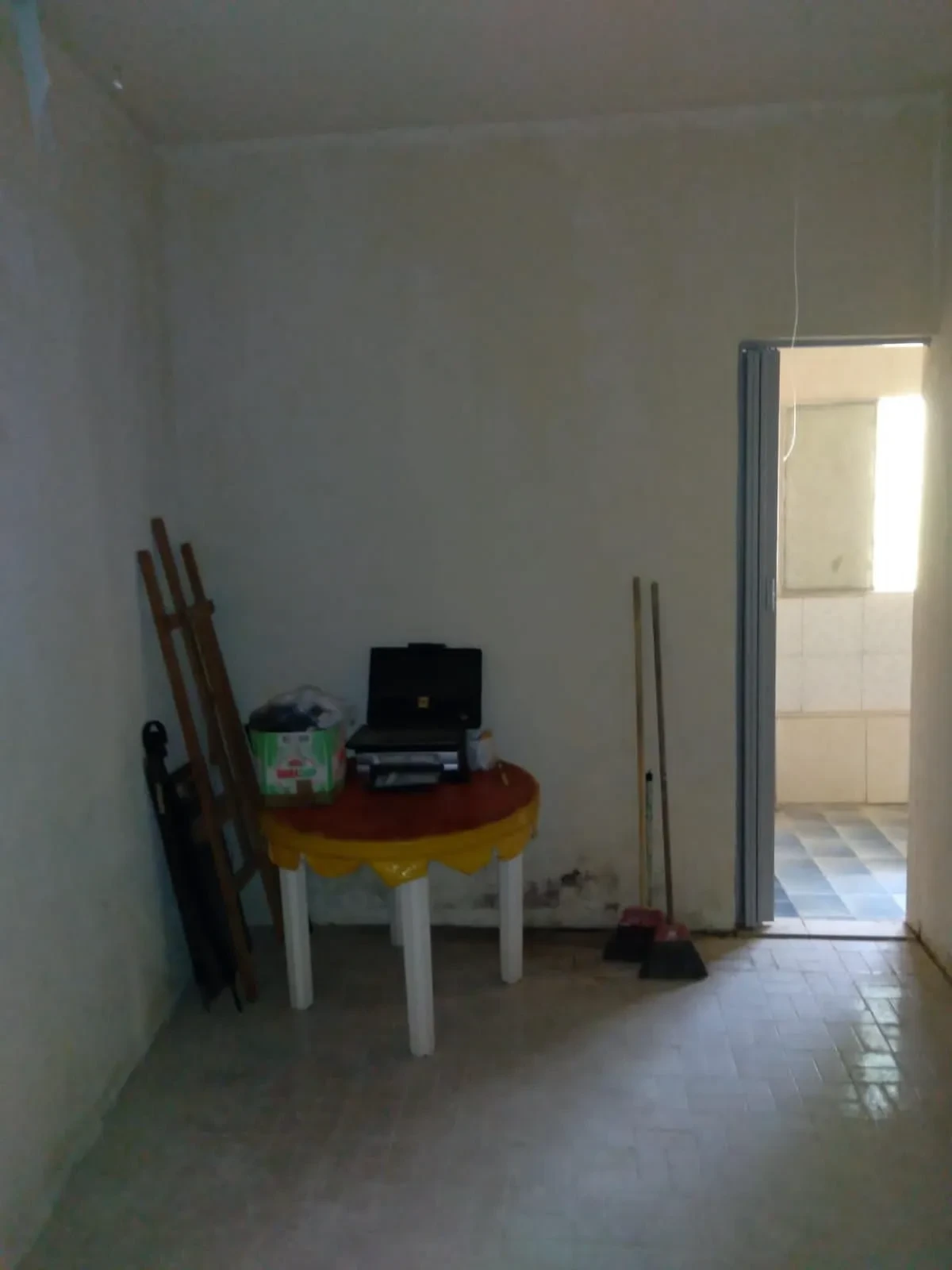 Imagem Casa de Vila com 1 Quarto à Venda, 56 m² em Senador Vasconcelos - Rio de Janeiro