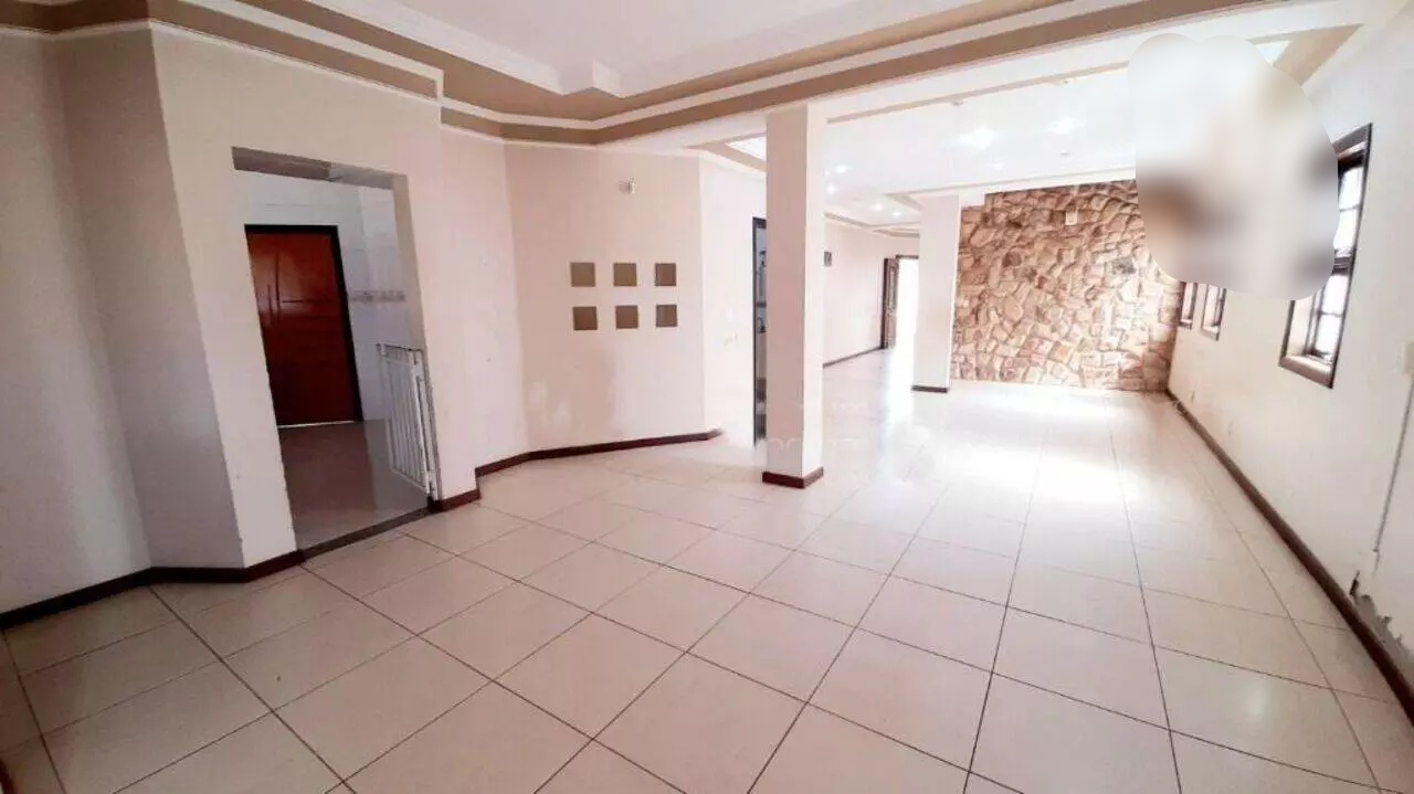 Foto do imóvel: Casa com 5 Quartos à Venda, 300 m²em Bosque das Palmeiras - Campinas