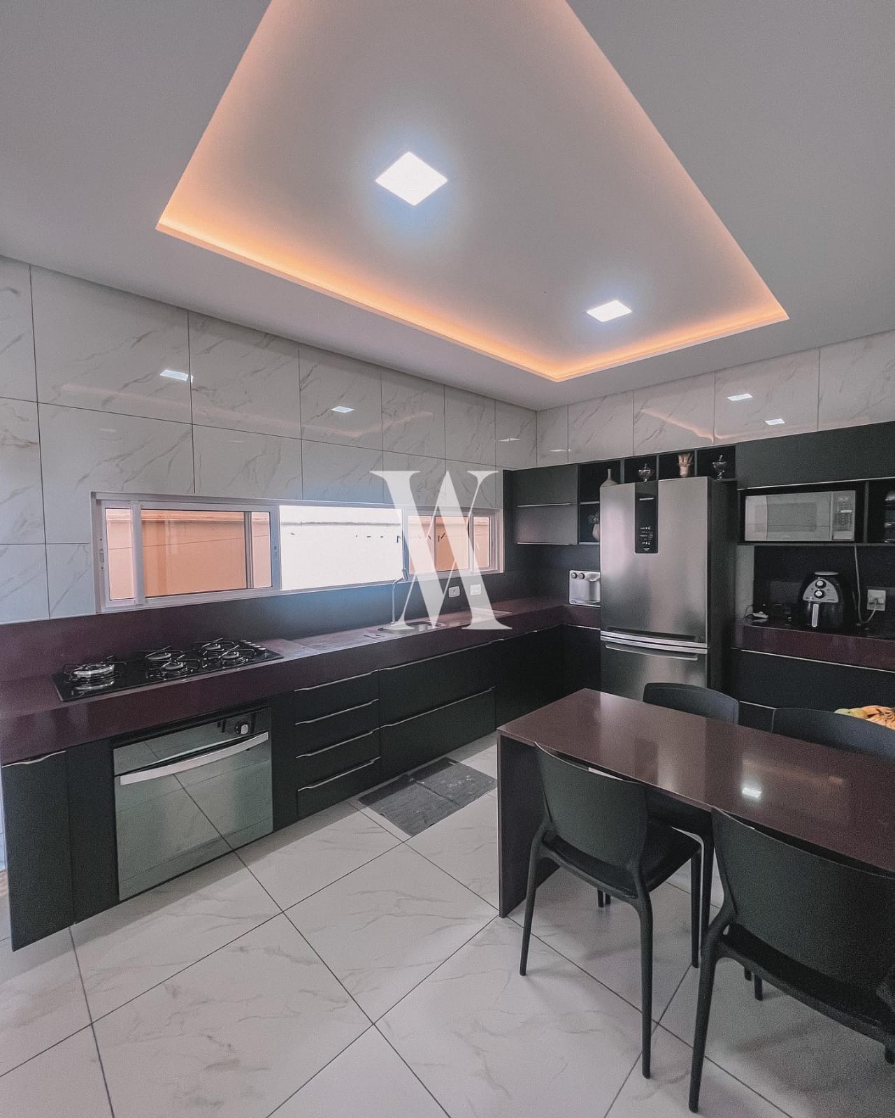 Imagem Casa de Condomínio com 3 Quartos à Venda, 240 m²em Cajupiranga - Parnamirim