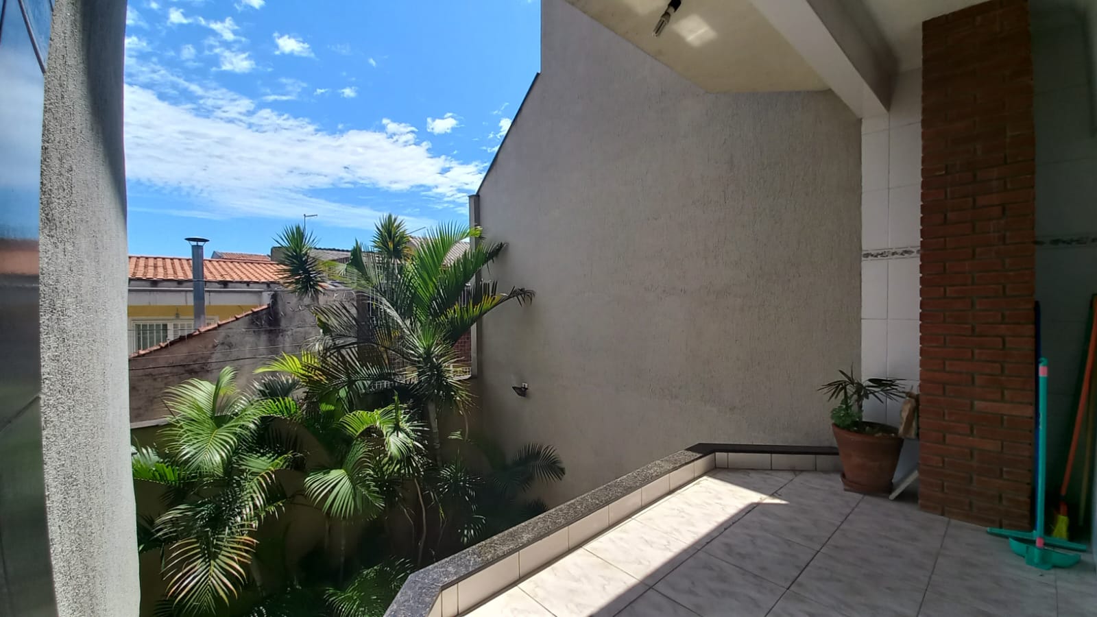 Imagem Sobrado com 5 Quartos à Venda, 350 m²em Parque Casa de Pedra - São Paulo