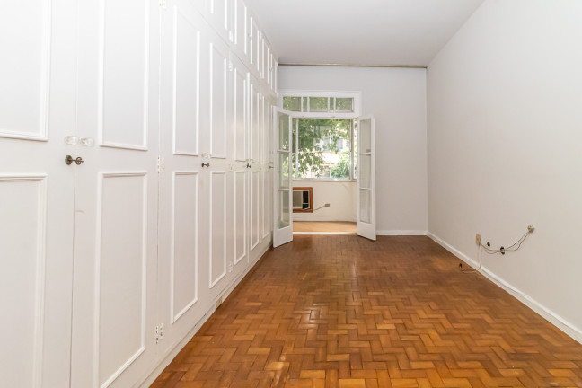 Imagem Apartamento com 4 Quartos à Venda, 216 m² em Copacabana - Rio de Janeiro