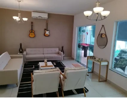 Imagem Casa de Condomínio com 3 Quartos à Venda ou Locação, 300 metros em Piracangaguá - Taubaté